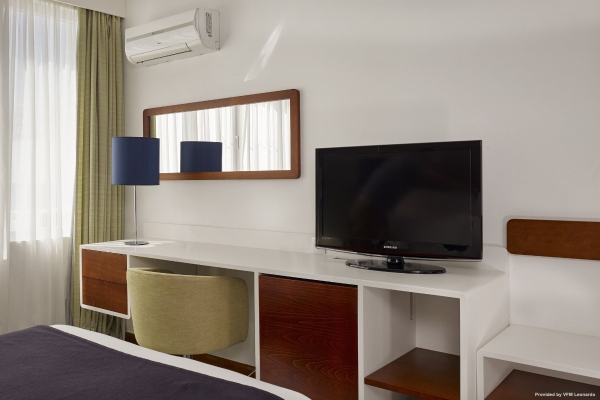 Holiday Inn ALGARVE - ARMACAO DE PERA (Armação de Pêra, Silves)